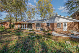 325 13th St Salisbury, NC 28144