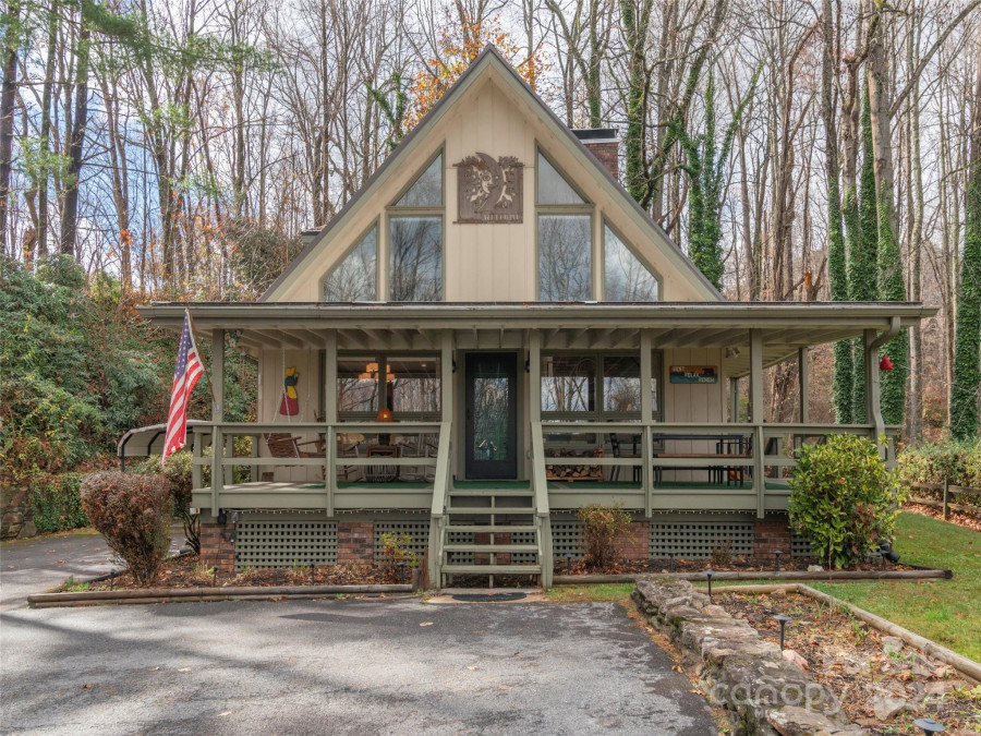 202 Cedar Dr Maggie Valley, NC 28751