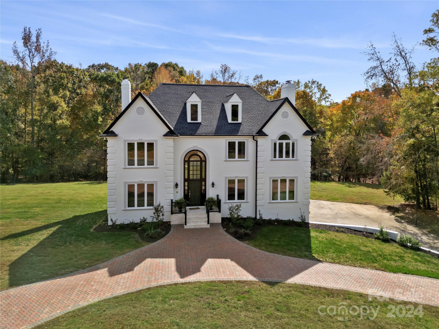 2317 Providence Creek Ln Charlotte, NC 28270