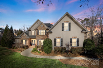 5752 Natoma Rd Lake Wylie, SC 29710