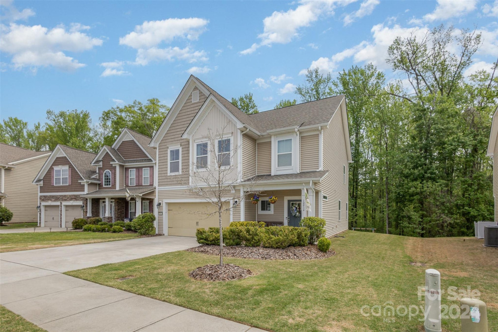 10914 River Oaks Dr Concord, NC 28027