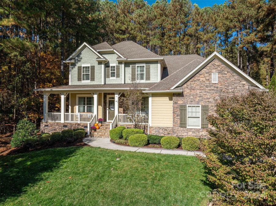 109 Woodward Ridge Dr Mount Holly, NC 28120