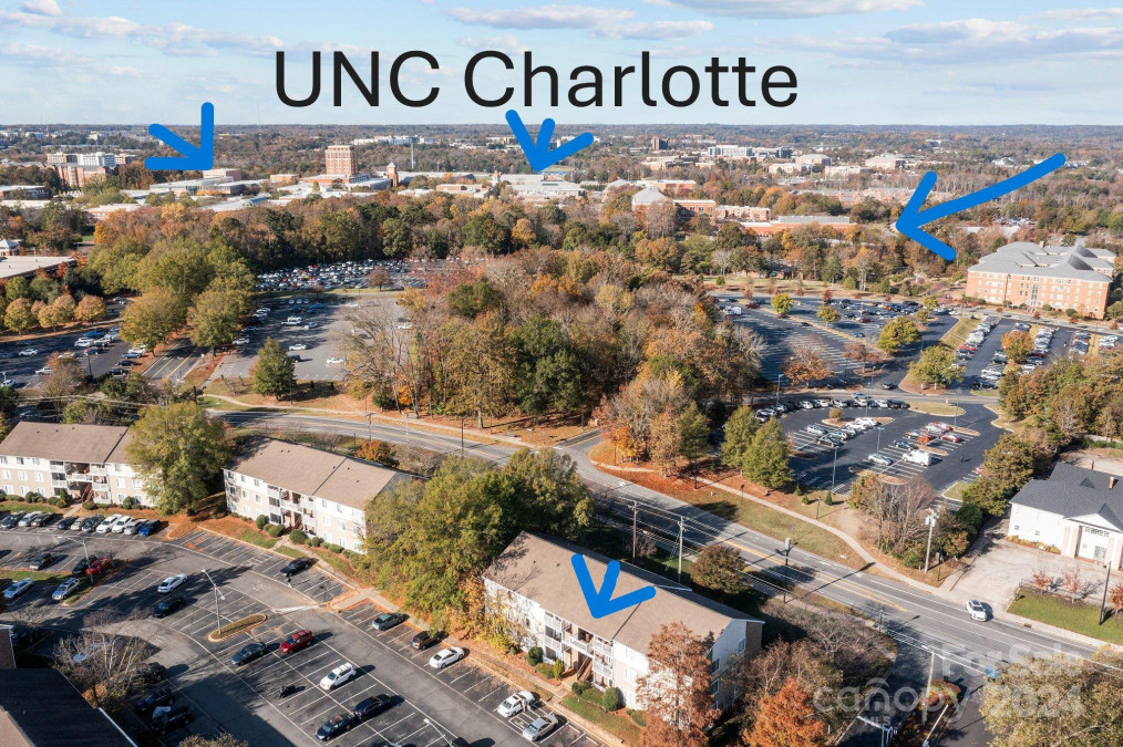 9551 University Terrace Dr Charlotte, NC 28262