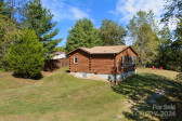 64 Bennett Rd Candler, NC 28715