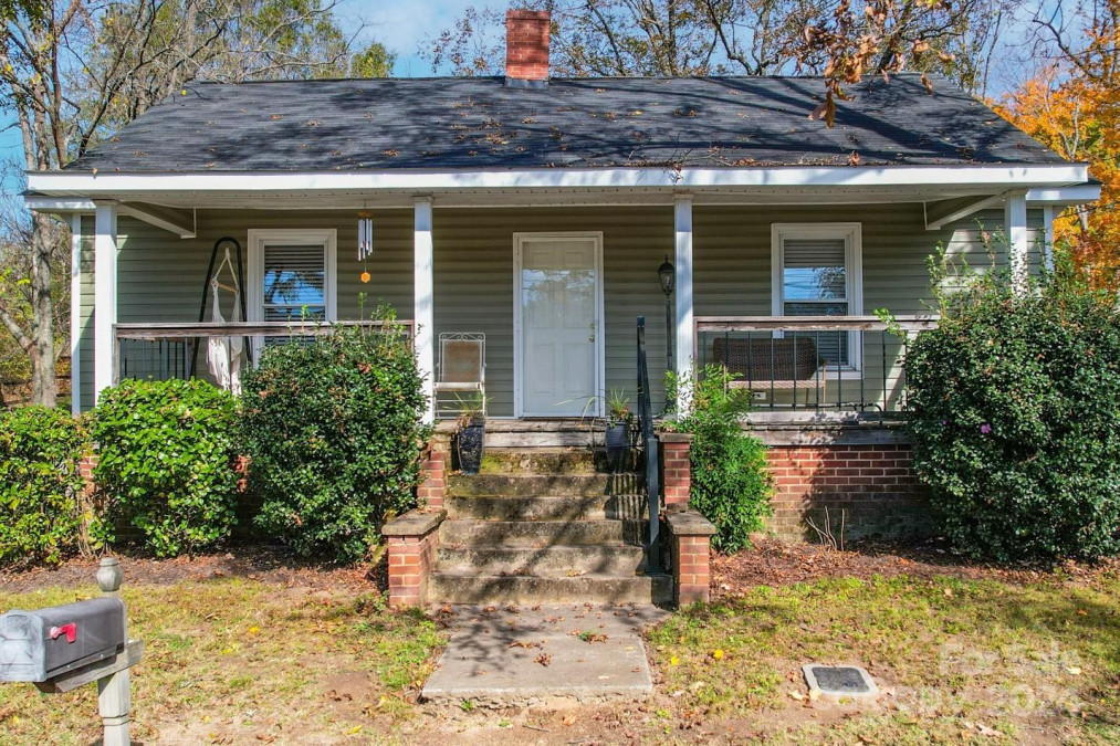 202 Kimball St Kannapolis, NC 28081