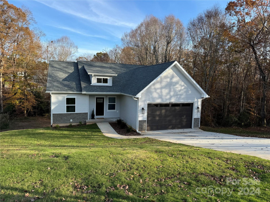 4931 Midway Sand Rd Hickory, NC 28601