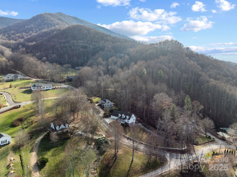 536 Red Bank Rd Waynesville, NC 28786