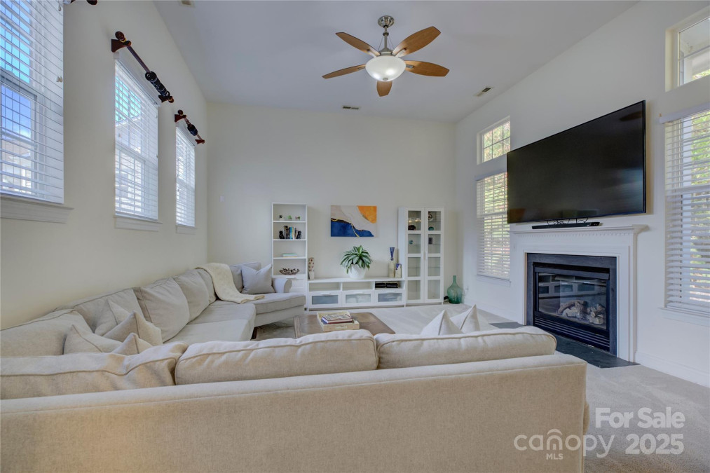 14027 Grand Traverse Dr Charlotte, NC 28278