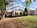 27 Warren St Waynesville, NC 28786