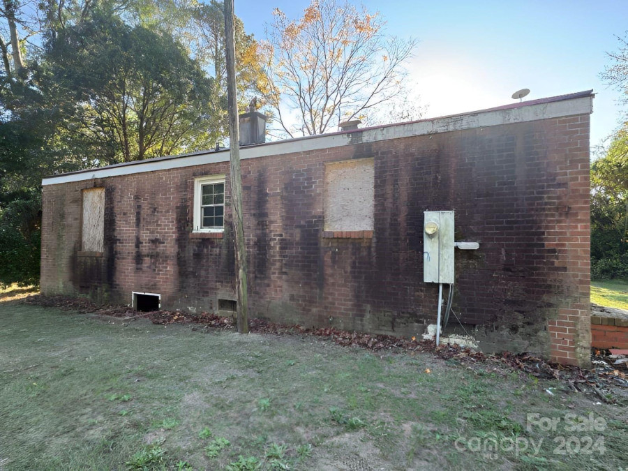 2380 Market Street Extension Cheraw, SC 29520