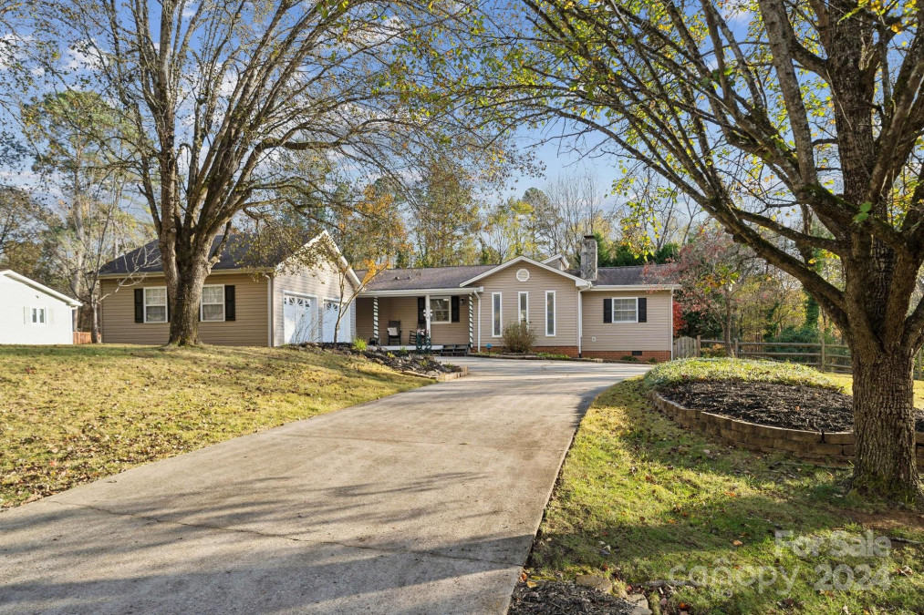 400 Neighbors Dr Midland, NC 28107