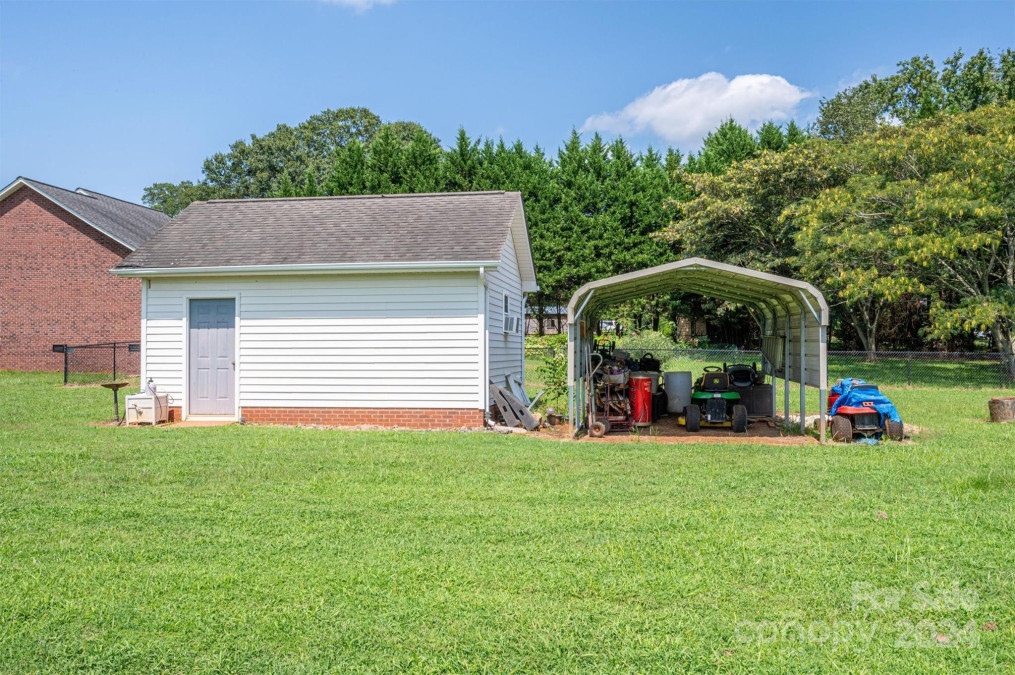 898 Sage Field Ln Lincolnton, NC 28092