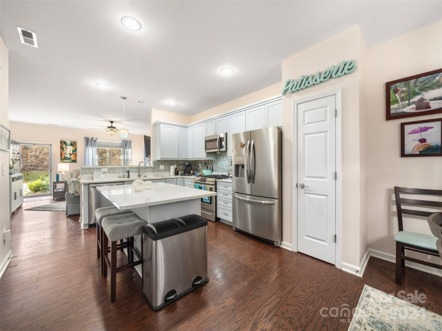 503 Rosebud Orchid Way Weaverville, NC 28787