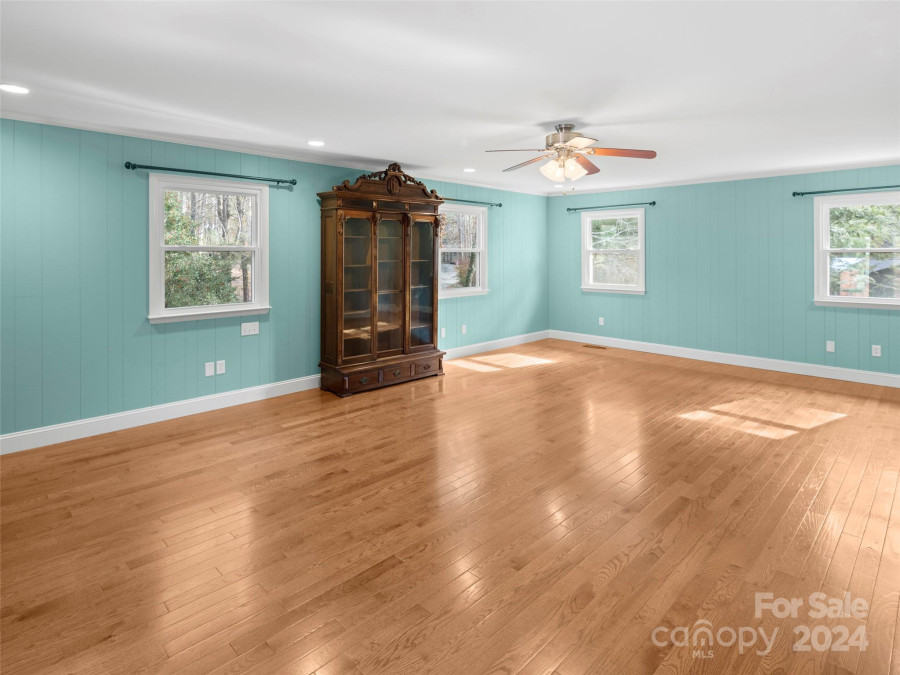 37 Braddock Way Asheville, NC 28803