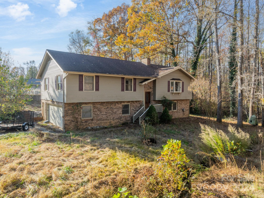 2114 Briarwood Ln Lincolnton, NC 28092