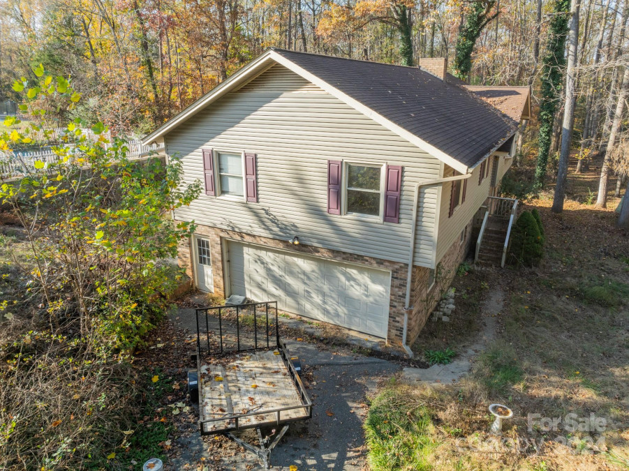 2114 Briarwood Ln Lincolnton, NC 28092