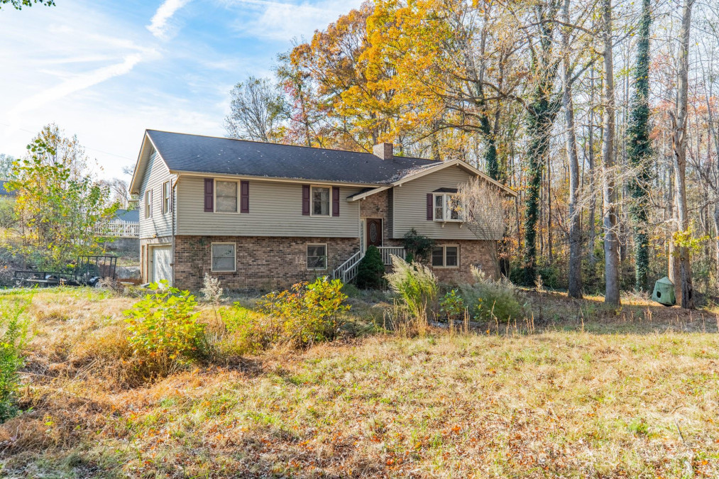 2114 Briarwood Ln Lincolnton, NC 28092