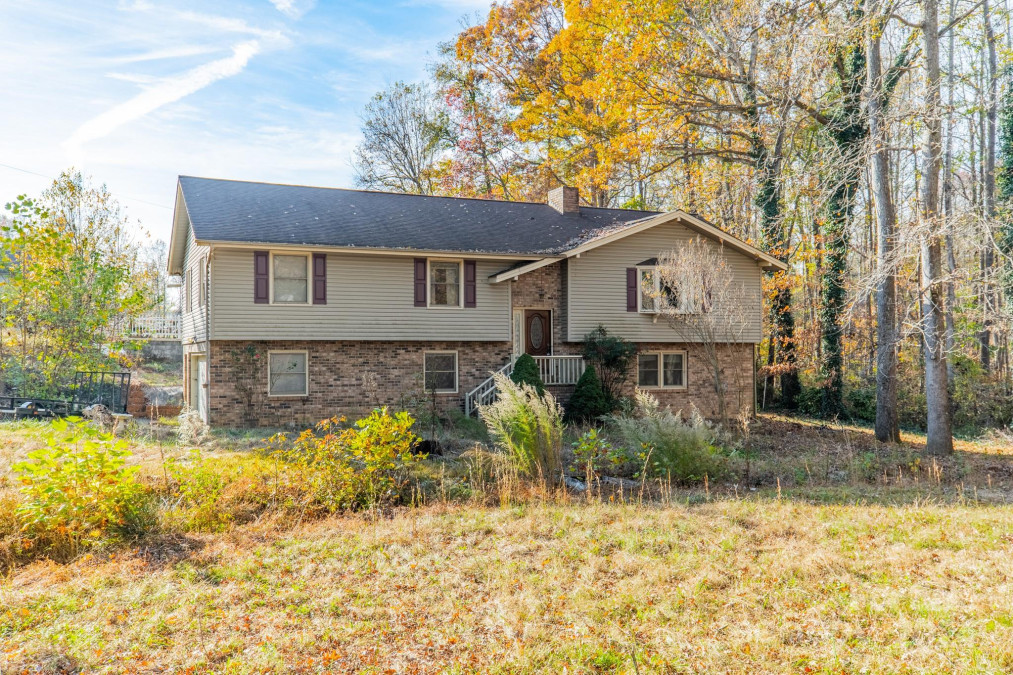 2114 Briarwood Ln Lincolnton, NC 28092