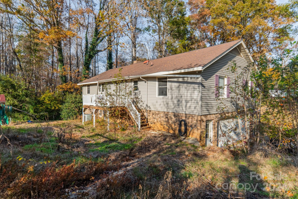 2114 Briarwood Ln Lincolnton, NC 28092