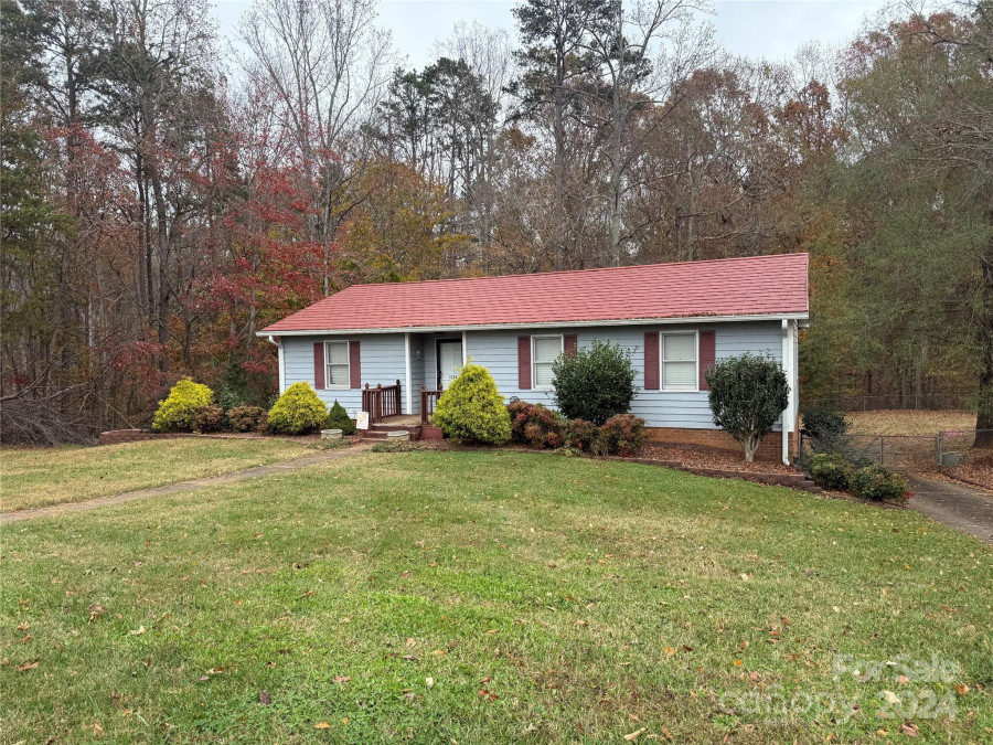 1134 Jennifer Ln Cherryville, NC 28021