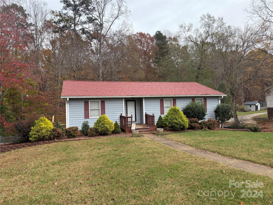 1134 Jennifer Ln Cherryville, NC 28021