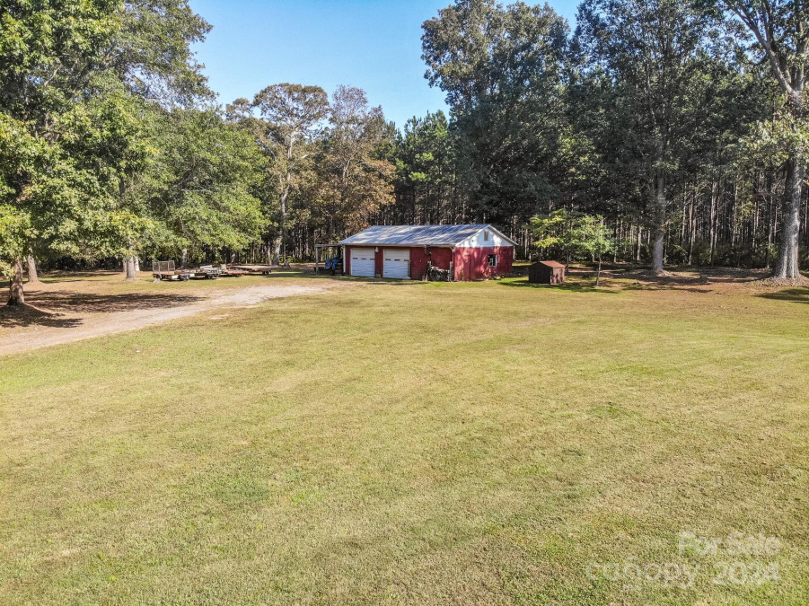 1106 Cat Square Rd Vale, NC 28168