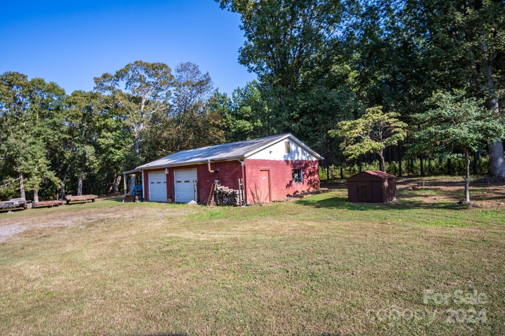 1106 Cat Square Rd Vale, NC 28168