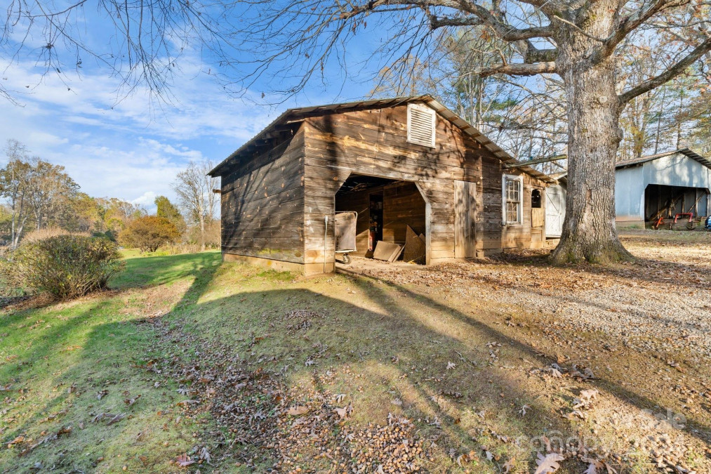 202 Drexel Rd Morganton, NC 28655