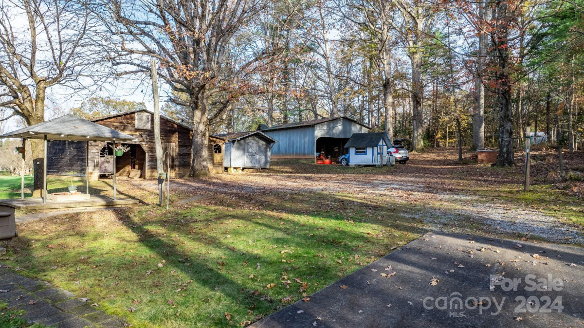 202 Drexel Rd Morganton, NC 28655