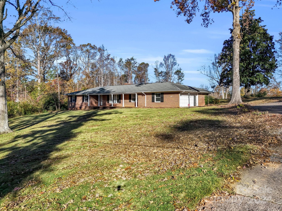 311 Squirrel Den Rd Rutherfordton, NC 28139