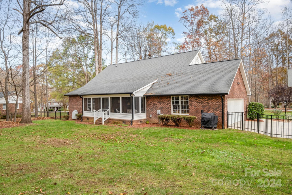 502 Frontier Cir China Grove, NC 28023