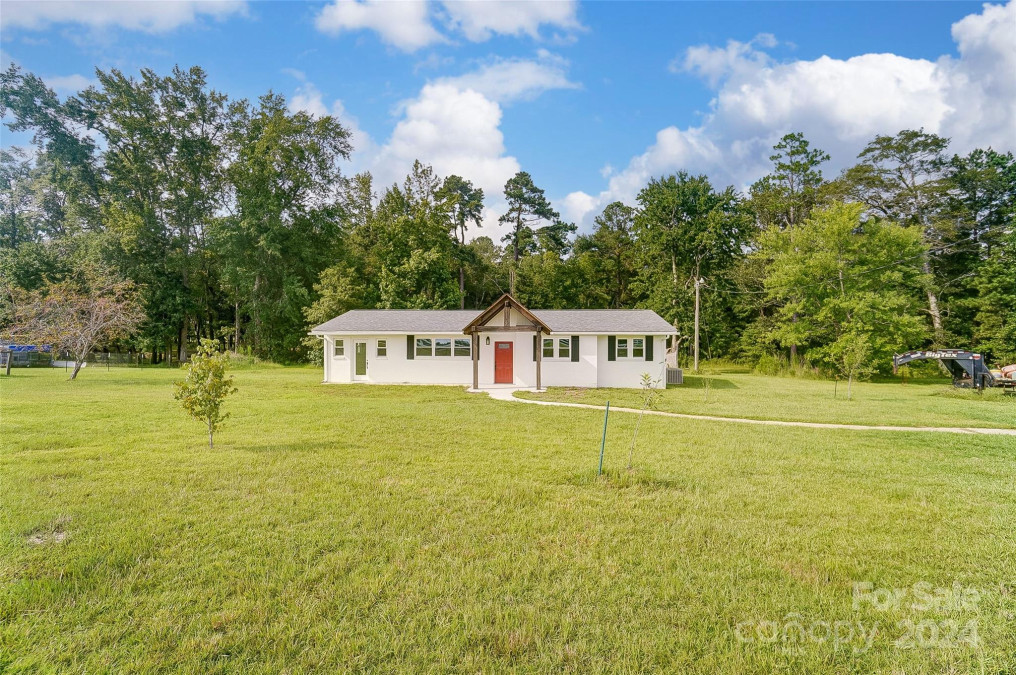 2677 Mcilwain Rd Lancaster, SC 29720