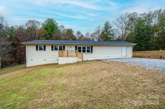 1348 Cube Dr Valdese, NC 28690