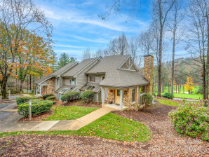 1015 Indian Cave Rd Hendersonville, NC 28739