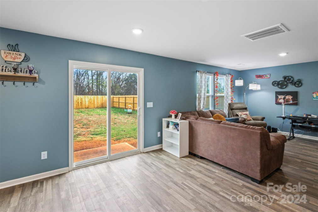 165 Charleston Meadow Loop Mocksville, NC 27028