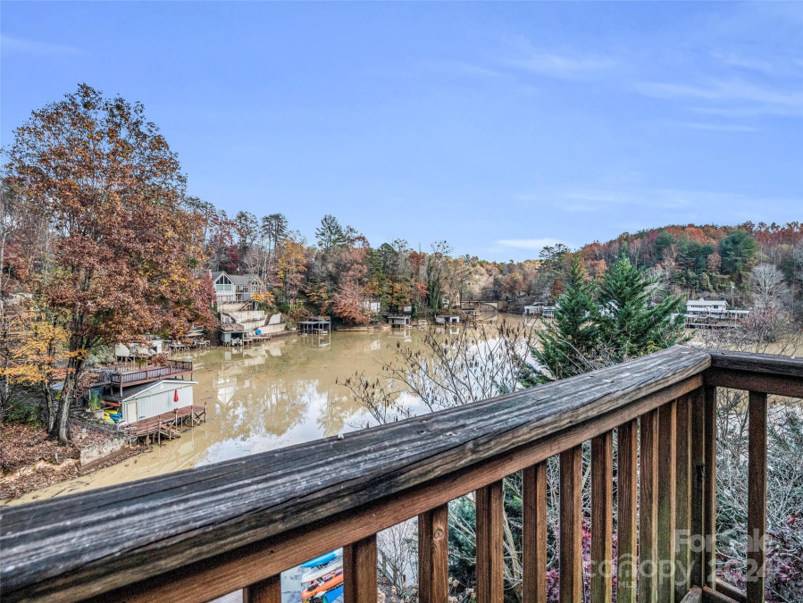 291 Tryon Bay Cir Lake Lure, NC 28746