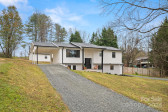 27 Windy Ln Mills River, NC 28759