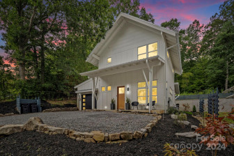 605 Hiawassee Ave Black Mountain, NC 28711