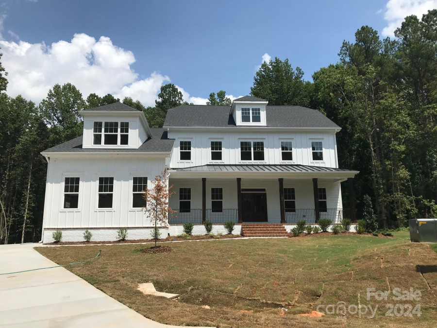 6113 Chimney Bluff Rd Lancaster, SC 29720