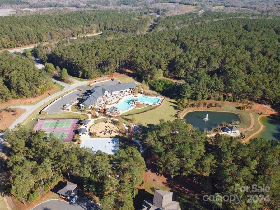 6113 Chimney Bluff Rd Lancaster, SC 29720