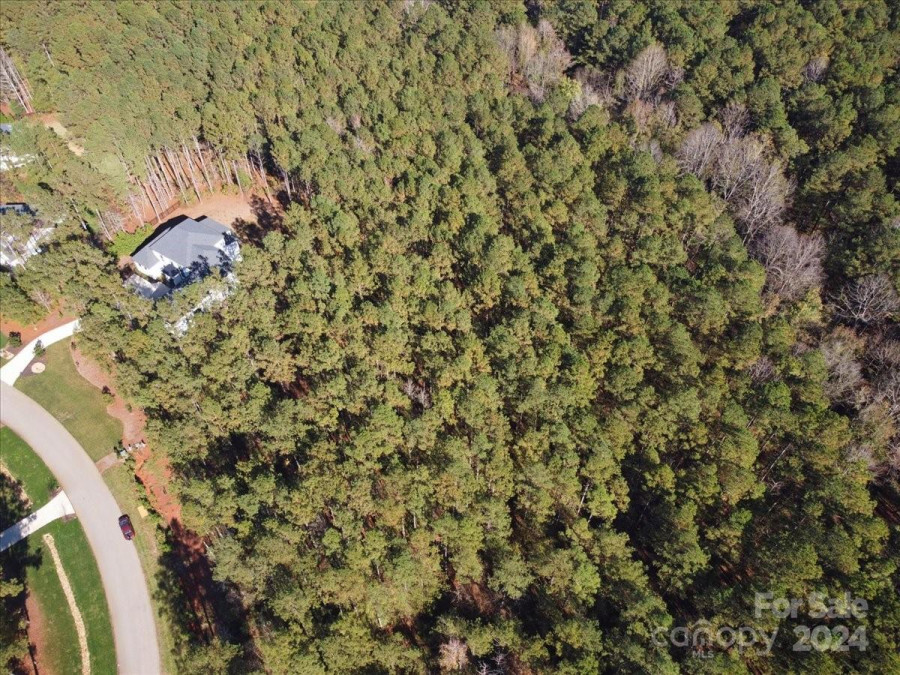 6113 Chimney Bluff Rd Lancaster, SC 29720