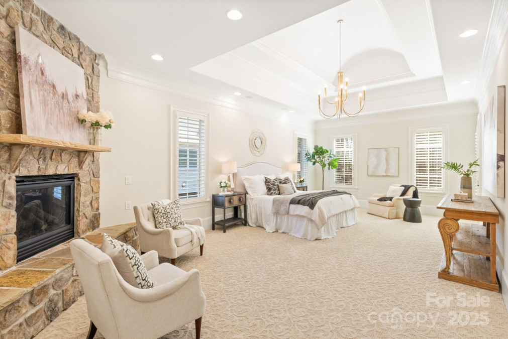 1716 Funny Cide Dr Waxhaw, NC 28173