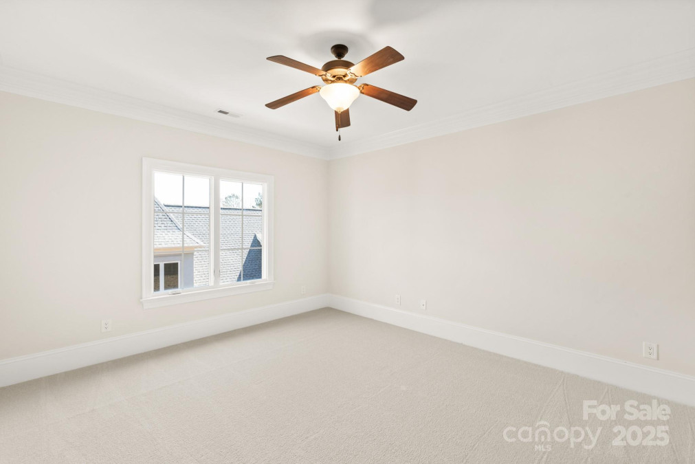 1716 Funny Cide Dr Waxhaw, NC 28173