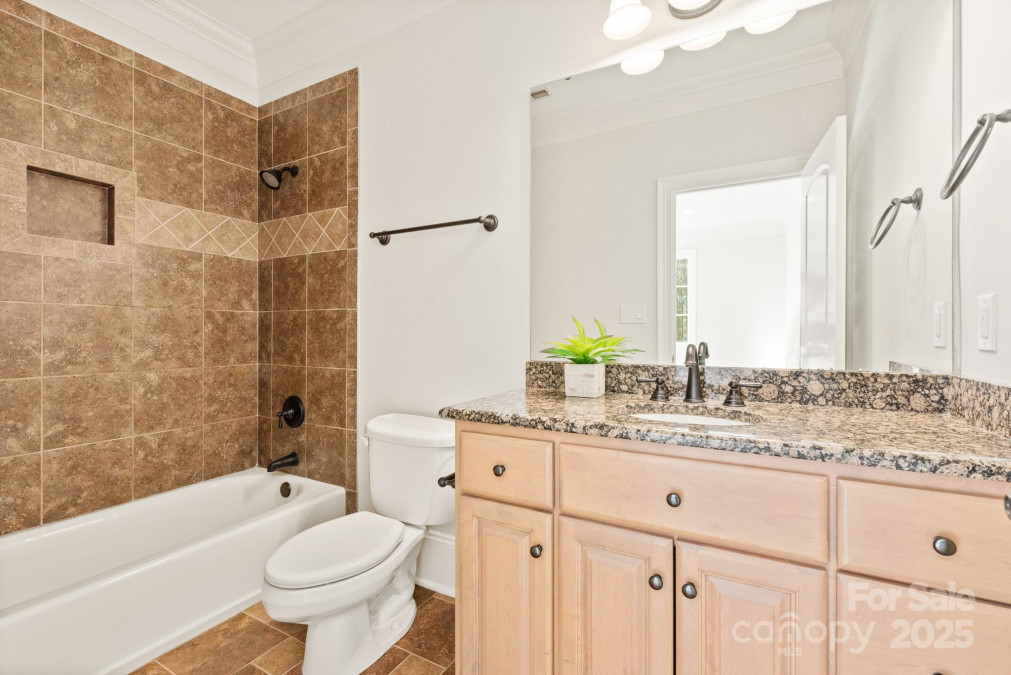 1716 Funny Cide Dr Waxhaw, NC 28173
