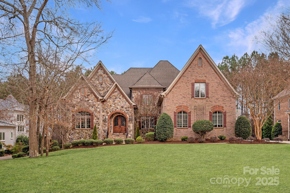 1716 Funny Cide Dr Waxhaw, NC 28173