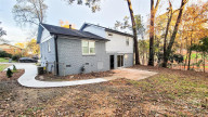 8208 Doverdale Ln Charlotte, NC 28217