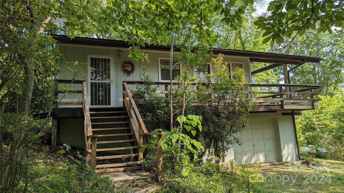 4840 Us 25/70 Hw Hot Springs, NC 28743