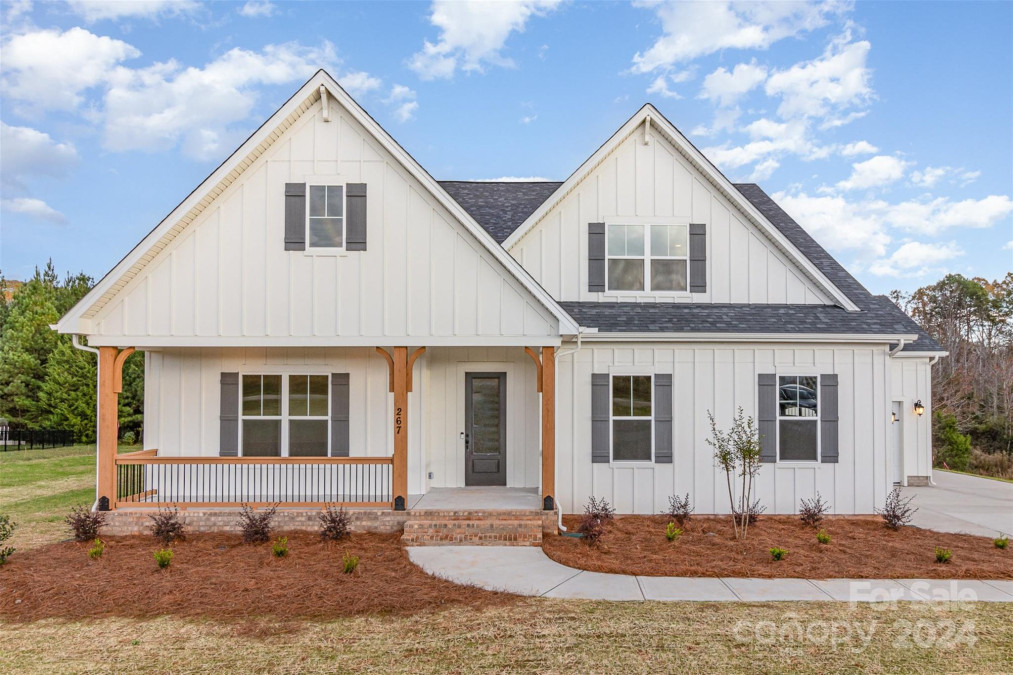 267 Triple Ponds Ct Clover, SC 29710