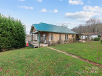 12 Messer Valley Ln Canton, NC 28716