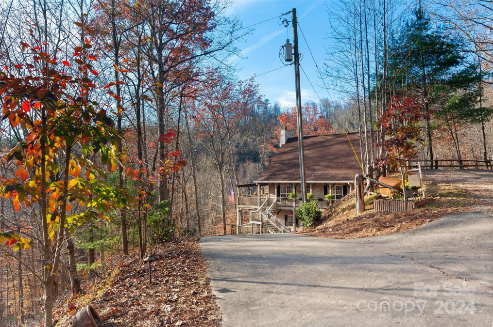 130 Chub Rd Sylva, NC 28779